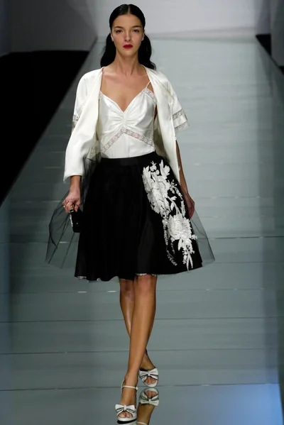 Look 8